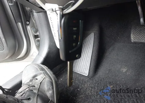 2020 Toyota Corolla Se from USA, damaged, VIN JTDS4RCE5LJ000521